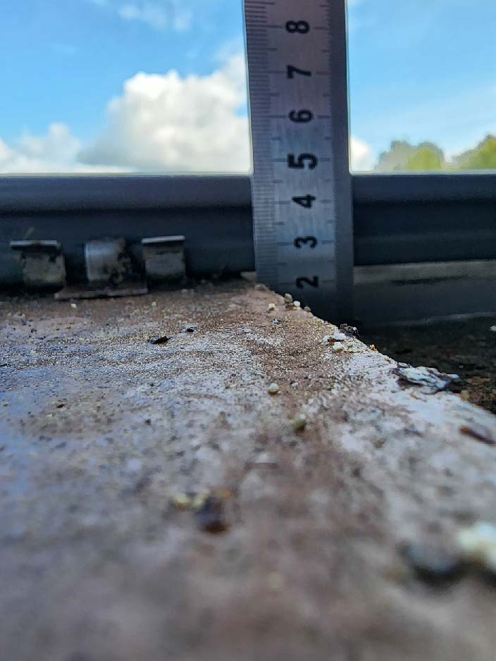 Отсутствуют водоотводящие отверстия